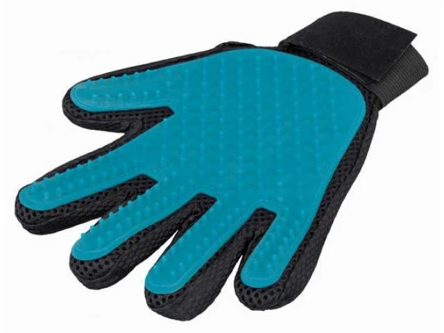 1050129 Trixie массажная щетка-перчатка для жесткошерстных и короткошерстных собак и кошек — изображение 1